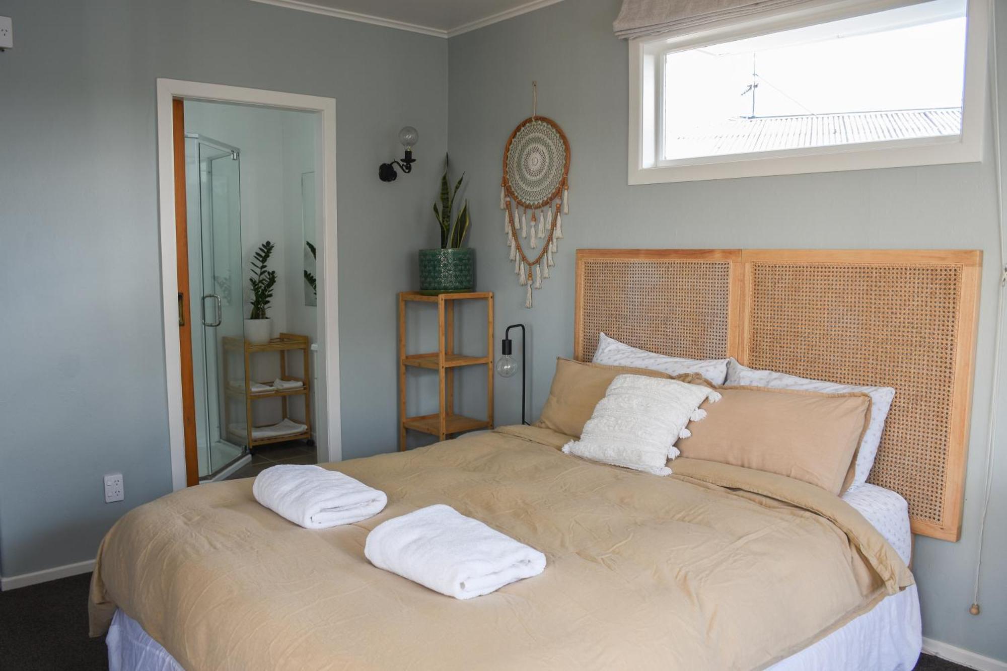 Beautiful Home With Short Stroll To Havelock Village Havelock North Ngoại thất bức ảnh