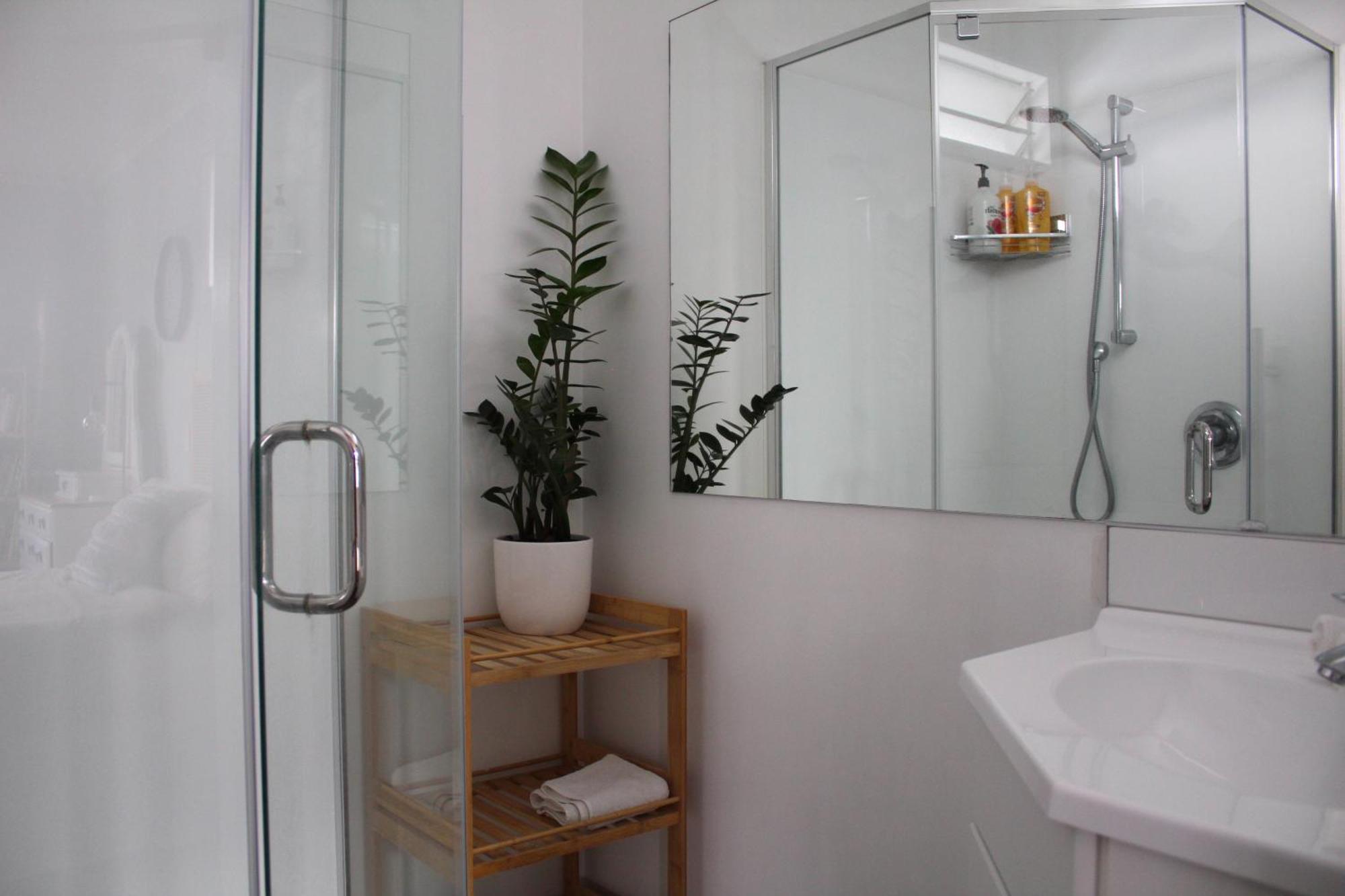 Beautiful Home With Short Stroll To Havelock Village Havelock North Ngoại thất bức ảnh